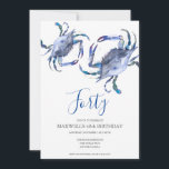 Blåkrabbbåt 40:e födelsedagsinbjudan inbjudningar<br><div class="desc">Berätta för A Belles kustkrabba 40:e födelsedag bjud in ramar med din händelseinformation med en överkant av blåa vattenkrabbor. En matchande blå lägger till baksidan av inbjudan. En fyllig chic, men ändå modernt val för din Födelsedagsfest eller din strand party. Ord kan ändras till 50:e, 70:e, 80:e, Cheers till 60...</div>