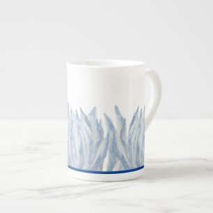 Blåkrita Sticks på en benChina Mugg Benporslin Mugg