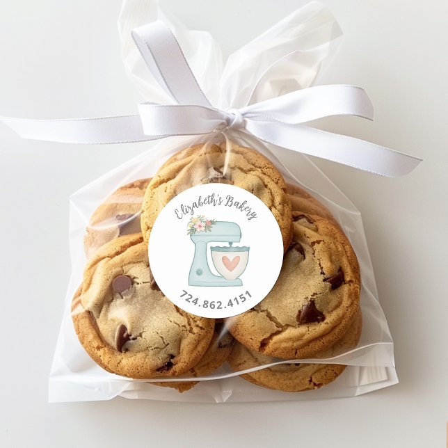 Blåkummelblandare bakad med Kärlek Runt Klistermärke (Cute blue mixer stickers you can personalize with your name and phone number. )