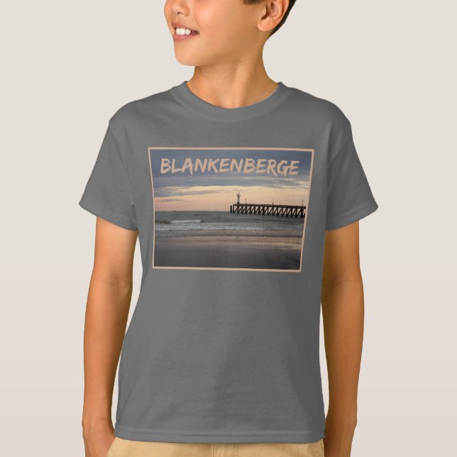 Blankenberge Sunset, Belgiska Kusten T-Shirt (Framsida)