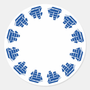 Blankt havsområde ram för vita blåa båtar runt klistermärke