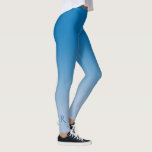 Blåövertoning i himlar med Elegant Monogram Leggings<br><div class="desc">mörken snyggt till ljusblå övertoning har ett monogram för elegantens anpassningsbar i ett mörk blått dekorativt teckensnitt grund i högernas ben. Anpassa den med ditt första i sidlisten. Lägg till ett modernt accent till din varstubin. Om du vill se den minsta himlar blå ombré-designen på andra objekt klickar du på...</div>