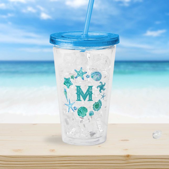 Blåsiga kustsjöar och marulk Monogram Take Away Mugg (Coastal Ocean Blue Seashells and Starfish Monogram Acrylic Tumbler)