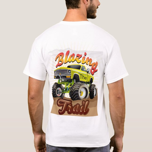 Blasing Monster Lastbil personalize NAMN T Shirt (Baksida)