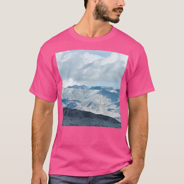 Blåskuggberg med moln i Aqua Himmel Acti T Shirt (Framsida)