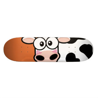 Blåskuv på Orange Skateboard