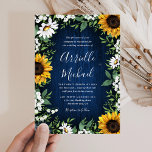Blåsolrossollopsbjudanden Inbjudningar<br><div class="desc">Blåsolrosblommor Rustic Wedations - har en marin blå lada-bakgrund som dekoreras med vattenfärgade daisy,  solblommor,  grönt,  babyens andedräkt och lilja av dalen.</div>