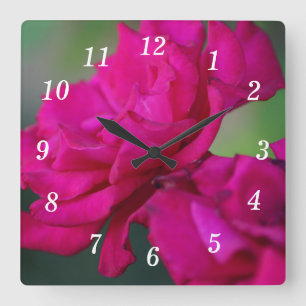 Blåst väggklocka i Rosa ros