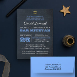 Blåstjärna i Chalkboard David Pub Mitzvah Inbjudningar