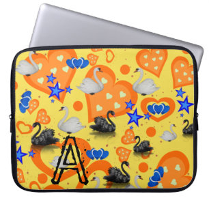 Blåstjärnor i Orangen laptop sleeve i Gult Svan