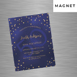Blåstjärnorna i dagflottan i guld är lyxen party n magnetisk inbjudningskort<br><div class="desc">En glamorös födelsedagsfest inbjudan för både honom och henne. En marin blå bakgrund med faux guld-stjärnor. Den blå färg är ojämn. Anpassa och lägg till information om namn och party. Golden färgad. Ett stort åldersnummer som vattenstämpel.</div>