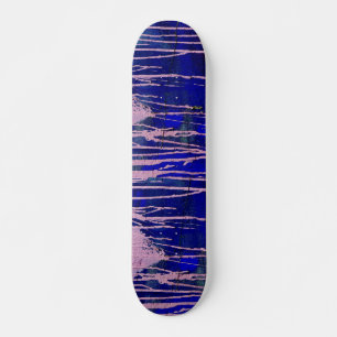 Blåstrimmig skateboard rosa färg
