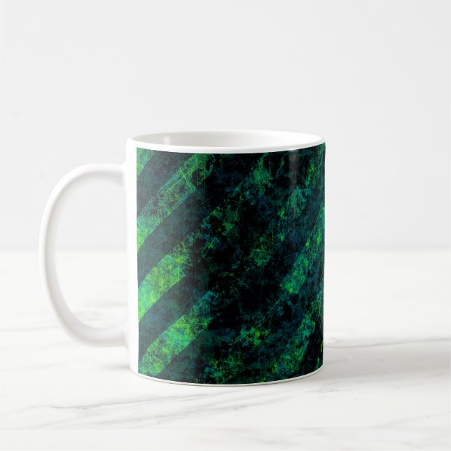 Blåsvart grönt, strimlad bakgrund med oskärpa, grå kaffemugg (Vänster)