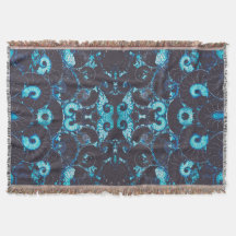 Blåsvart Nautilus snäcka mönster skrämt geometri