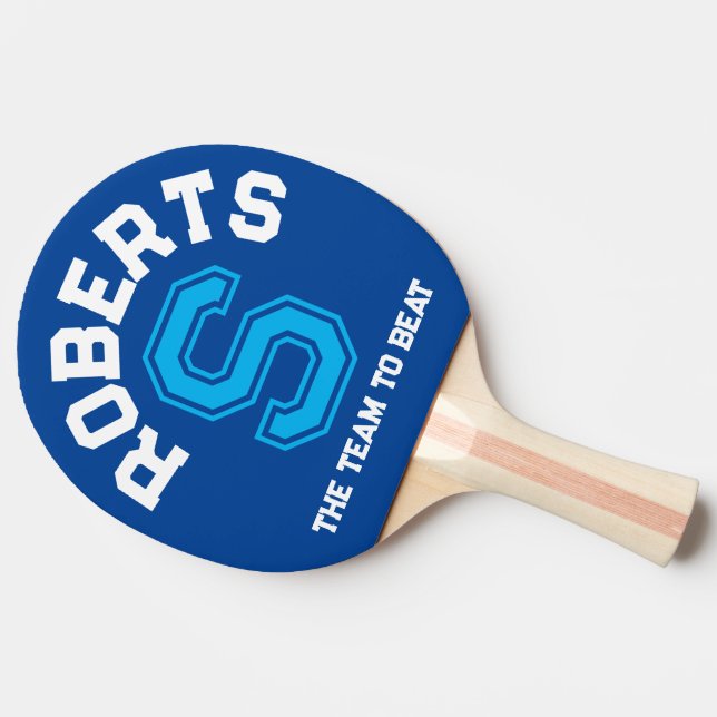 Blått anpassningsbar i monogram namn, initialt och pingisracket (Baksidan )