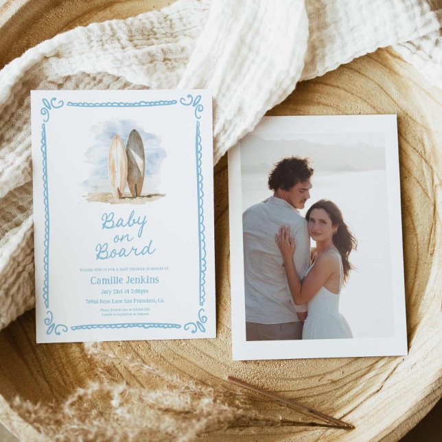 Blått Baby på Beach-babyskor - inbjudan (Baby on Board boy baby shower invitation)