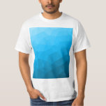 Blått cyanövertoningsgeometriskt nät mönster Trian T Shirt<br><div class="desc">Triangelns geometriska nät med ljusövertoning av mörk blått typ: mönster,  ombre,  nät,  trianglar,  geometri,  geometri,  övertoning,  coola,  triangel,  ljusblå,  cyan</div>