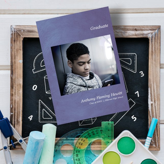 Blått enkelt annonseringsfoto för Student (Skapare uppladdad)