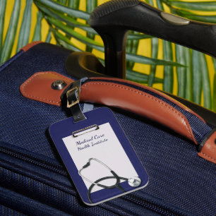 Blått för medicinska urklipp med stetoskop bagagebricka