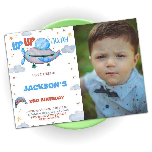Blått foto på flygplanet Blått på födelsedagen Inbjudningar (Airplane Birthday Invitations Brown Blue w photo)