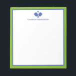 Blått Grönt Personlig Namn Roligt Pickleball Anteckningsblock<br><div class="desc">Ett anteckningsblock för roligt för pickleball älskare! Utformningsfunktionerna korsade pickleball-paddlar och anpassningsbarnas text. Lägg till namn,  monogram,  klubb namn etc. Byt enkelt också färg. Gör en tankfull födelsedagspresent,  värdinna eller helgdag till din turneringspartner,  tränare eller någon som är i kärlek med picklebollsporten fantastisk.</div>