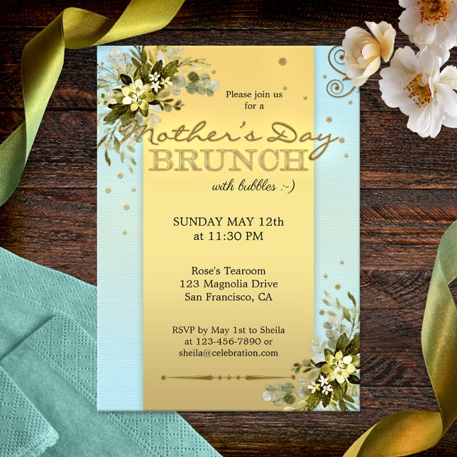 Blått Guld Blommigt Mors dag Brunch-inbjudan Inbjudningar (Elegant Mother's Day Brunch invitation featuring a gold stylized design with watercolor leaves)