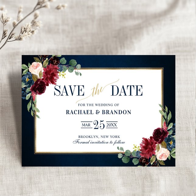 Blått Guld Ram i Burgundy Blommigt Spara datum (Burgundy Floral Navy Blue Gold Frame Save the Date)