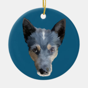 Blått Heeler/australiensiskt nötkreatur förföljer Julgransprydnad Keramik