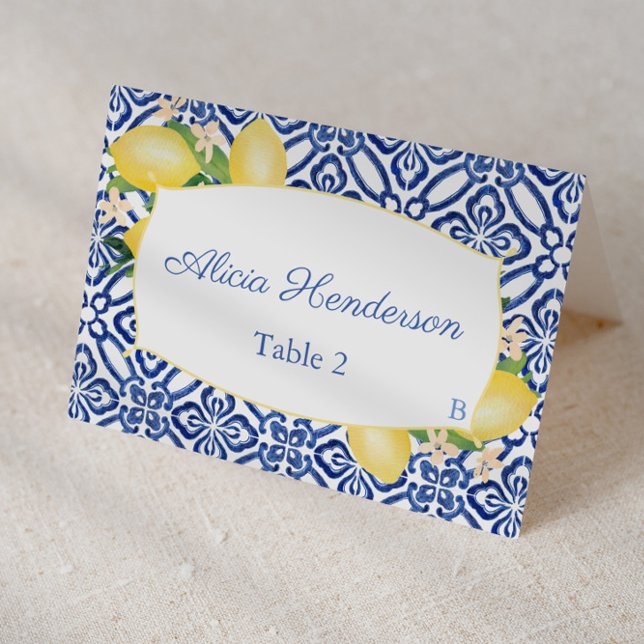 Blått kort för sicilianska citron i Bröllop (Individual place card design featuring lemons with blue and white azulejo tile print)