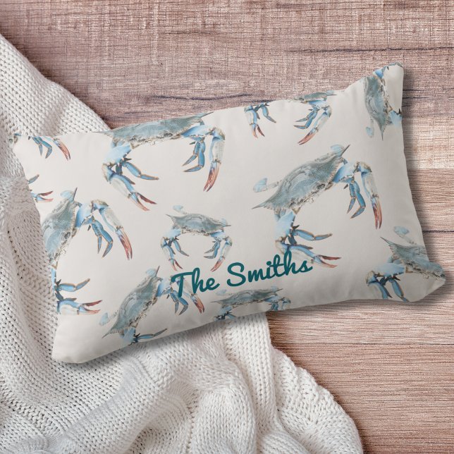 Blått krabbdekorfärg Dekorativ kudde (Personalize this Maryland Blue Crab throw pillow for a touch of the Atlantic Caost!)