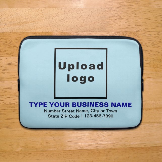 Blått Laptop sleeve för varumärke (Your business brand on light blue laptop sleeve.)