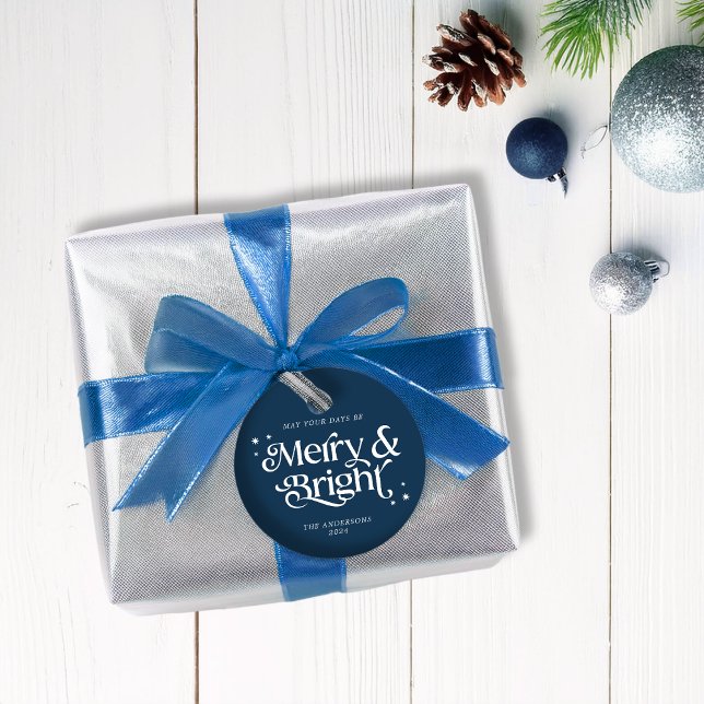 Blått minimalistiskt Merry & Bright jul Gåvor Etiketter (Mockup view)