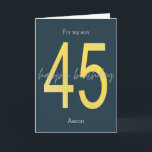 Blått och Guld 45:e födelsedagskort Kort<br><div class="desc">En personlig marinblått och guld 45-årsdagskort för honom. Framsidan har nummer 45 i en guld-övertoning med ett grattis på födelsedagen-meddelande. Du kommer lätt att kunna anpassa framsidan med namn,  insidan av kortets födelsedag och baksidan med året. Det här 45-årskortet för honom i personlig skulle göra en underbar keepsaké.</div>