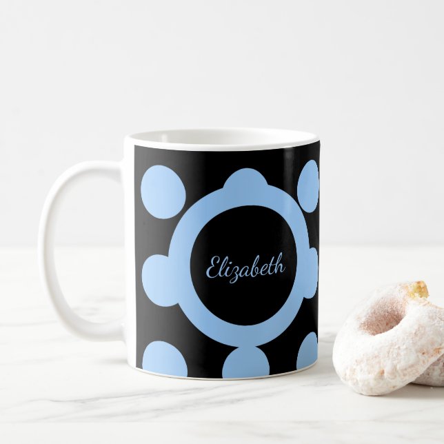 Blått och svart med polka dots och namn kaffemugg (Med munk)