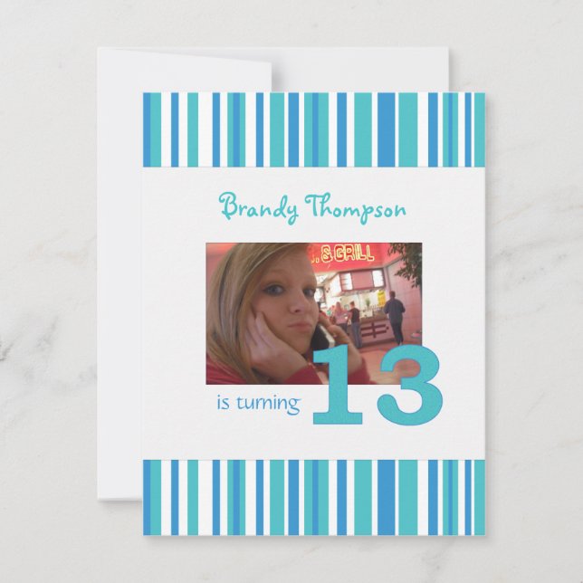 Blått och vitt Rand 13:e födelsedagsinbjudan Inbjudningar (Framsida)