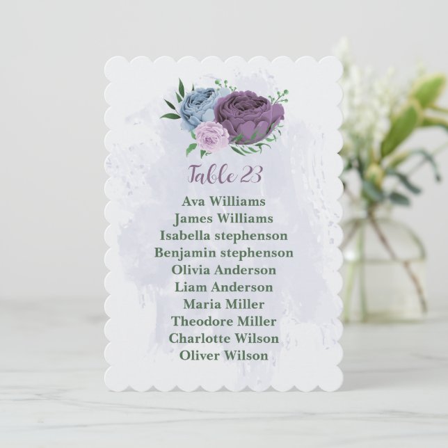 Blått sittplatskort för lila i dammig blommigt inbjudningar (Stående Fram)