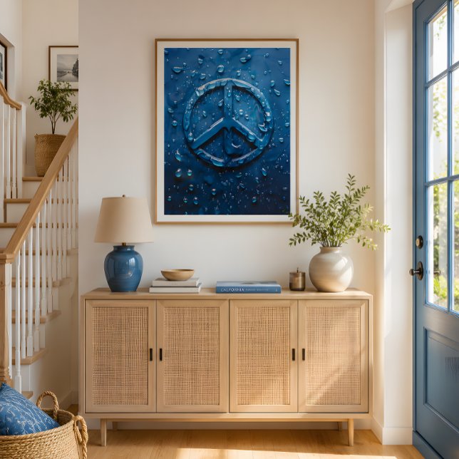 Blått Vattendropps Fredssymbol Affisch (Transform your space with this striking blue peace poster in timeless modern style.)