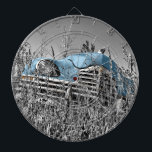 Blått vintage piltavla<br><div class="desc">"Vintage Blue Car",  "gammaldags",  "blå bil",  "blå vintage bil",  "retro,  rakabilli,  vintage,  "vintage bil",  nostalgia,  "klassisk bil" 50:s,  "svart vitt",  bil,  anpassningsbar,  gåva,  hipster,  femtio fotopastel, närvarande.</div>