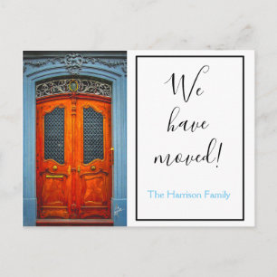 Blåttdörren har vi flyttat chic modernt skrivar meddelande vykort