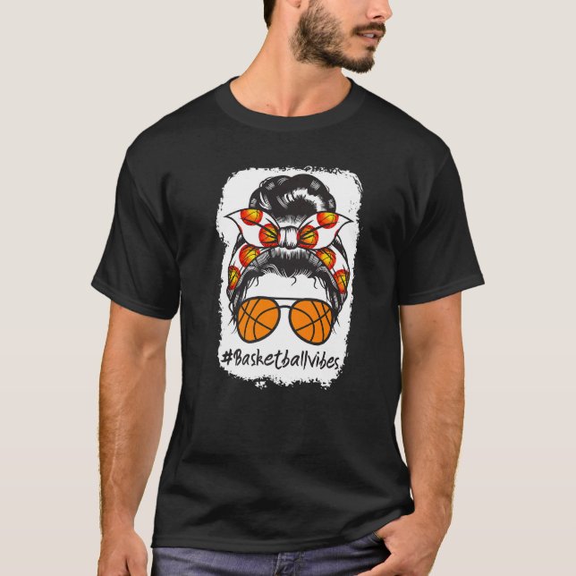 Bleached Basketball Vibes Mamma Messy Bun Boll T Shirt (Framsida)