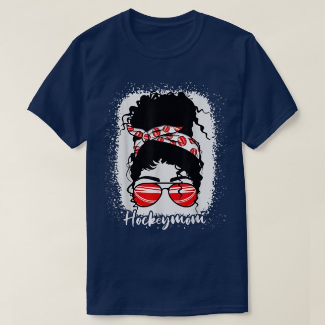 Bleached Hockey Mamma Life with Leopard Messy Bun  T Shirt (Design framsida)