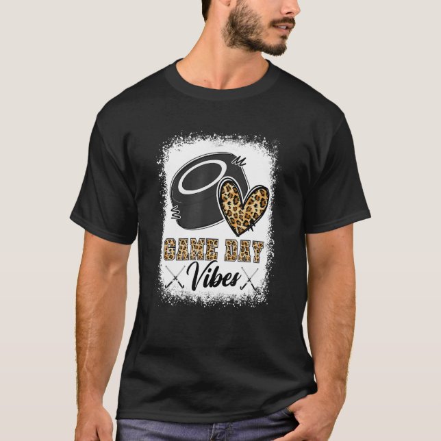 Bleached Ice Hockey Game Day Vibes Ice Hockey Mom  T Shirt (Framsida)