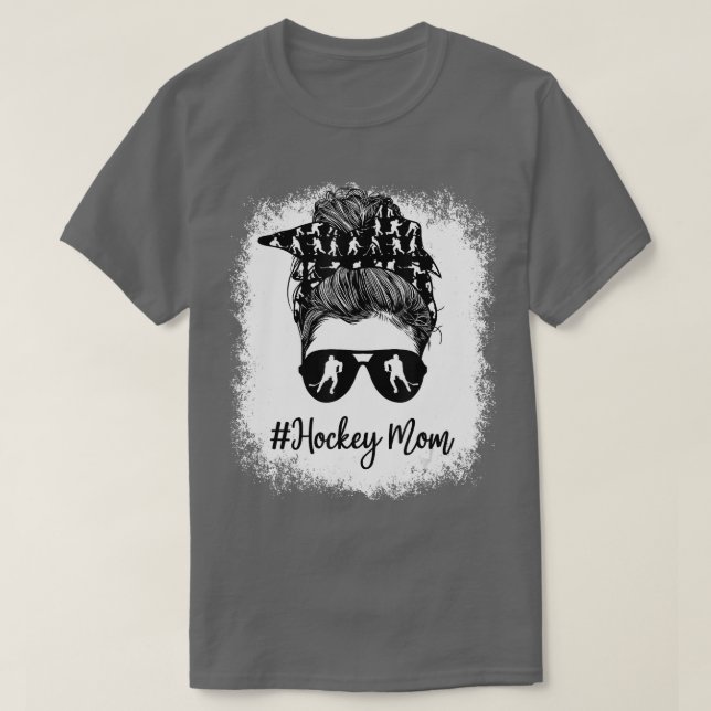 Bleached Life Hockey Mamma Leopard Messy bun Glass T Shirt (Design framsida)