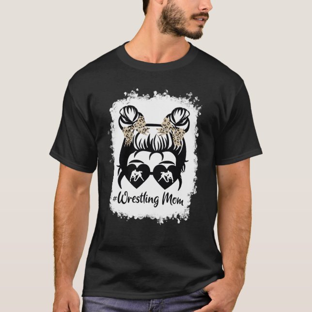 Bleached Life Wrestling Mamma Leopard Messy bun Gl T Shirt (Framsida)