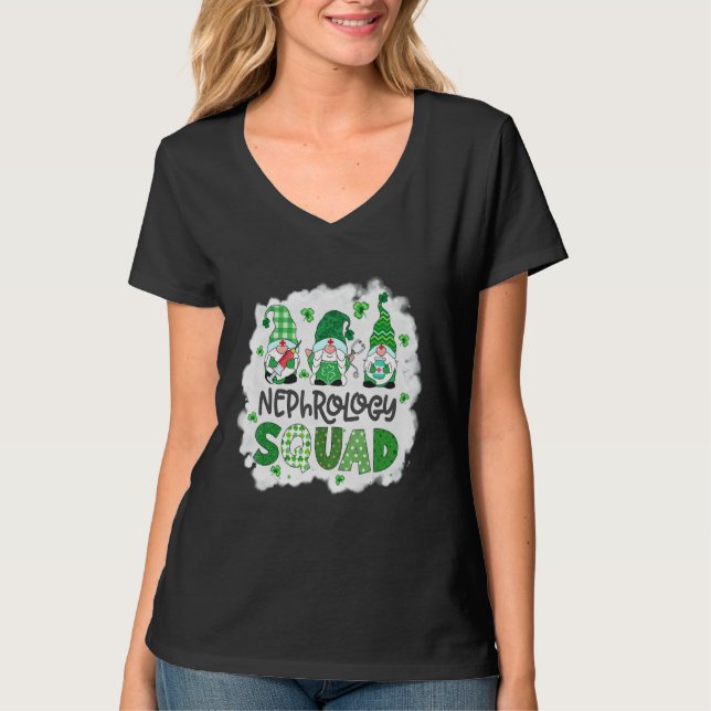 Bleached Nephrology Squad Gnomies St patricks day T Shirt (Framsida)