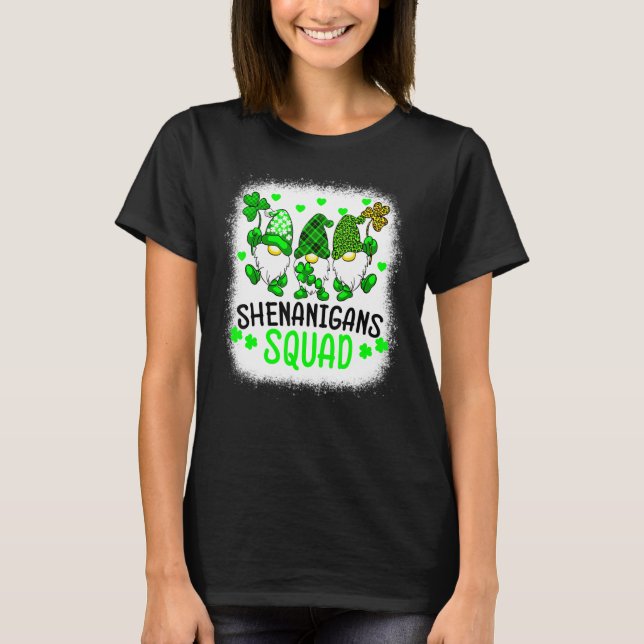 Bleached Shenanigans Squad St Patrick's Day Gnomes T Shirt (Framsida)