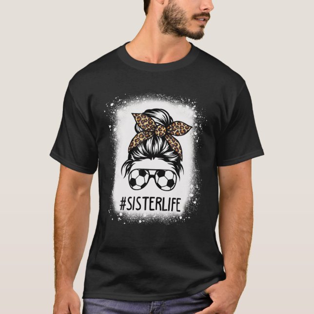 Bleached Soccer Sister Life Leopard Messy Bun Moth T Shirt (Framsida)