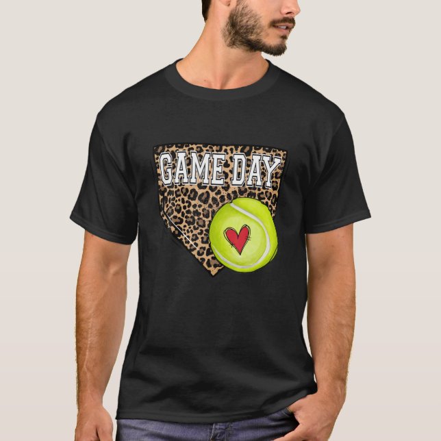 Bleached Tennis Game Day Vibes Tee Leopard Tennis (Framsida)