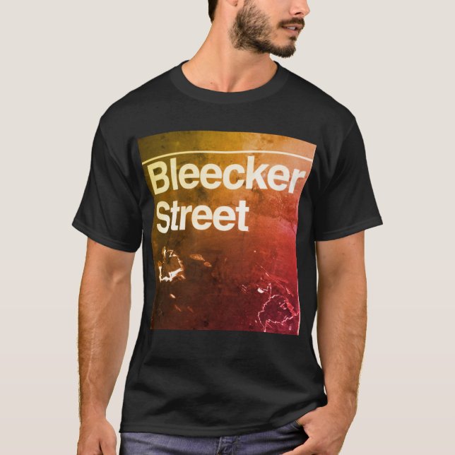 Bleecker Street, Greenwich Village, Manhattan NYC T Shirt (Framsida)