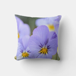 Blek Blue Pansies Dekorativ kudde